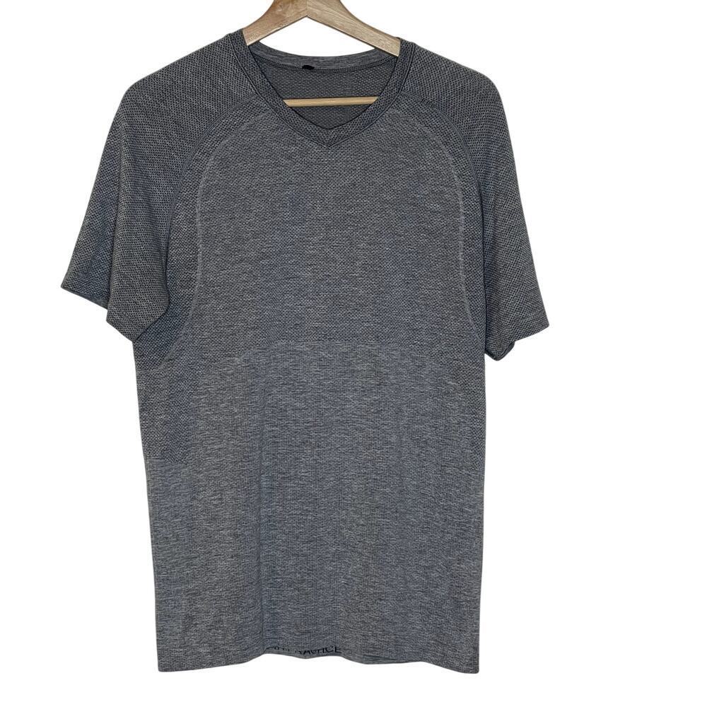 Lululemon ‎ Vent Tech Short Sleeve T-Shirt V-Neck Men's Grey Size S